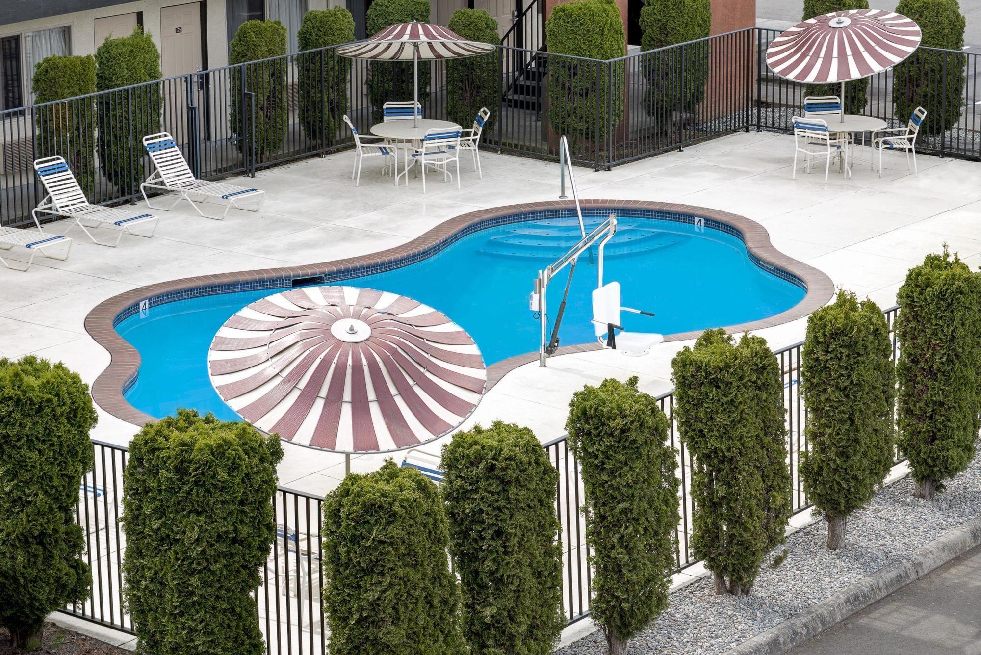 Olympic Inn & Suites פורט אנג'לס מראה חיצוני תמונה